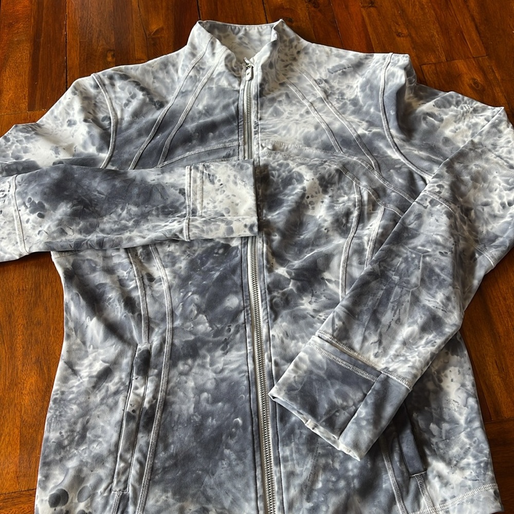 COPY - Lululemon Define Jacket. Fun pattern Sz 10